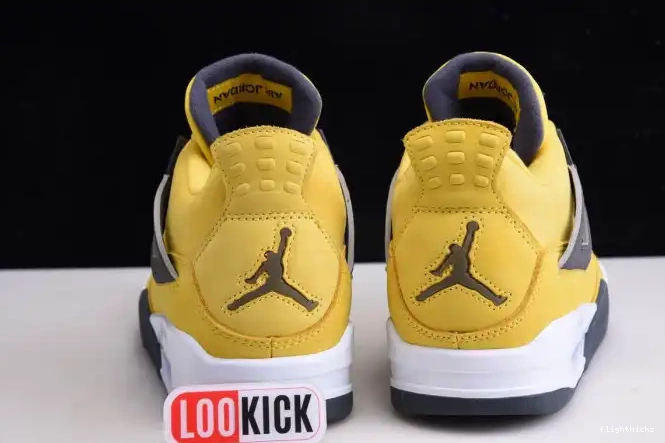 Jordan Lightning Retro CT8527-700 Air 4 0629
